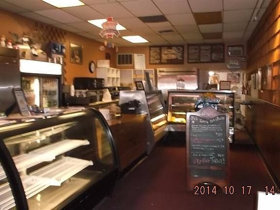 3rd image of 939 N Central Ave