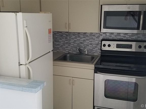 5th image of 7904 West Dr APT 1012