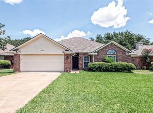 2200 Rey Dr, Woodway, TX 76712