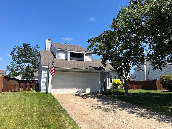 2nd image of 1453 Lake Christopher Dr