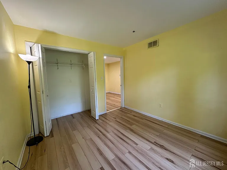 263 Prestwick Way — Photo 16