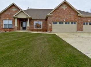 1 Doe Valley Ct, O'Fallon, MO 63366