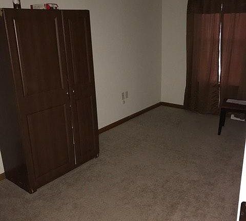 room before furniture
