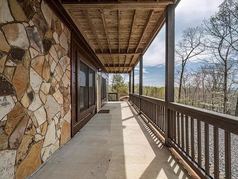 54 Henderson Ln — Photo 34