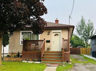 10 Parkwood Dr, Saint Catharines, ON L2P 1H2