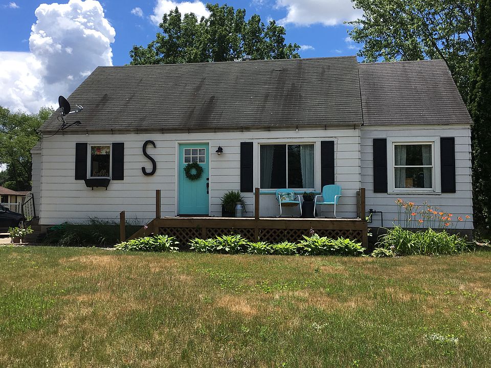 1st image of 4226 40th St SW