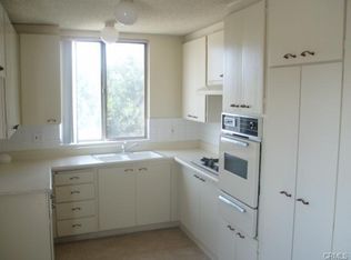2908 S Whispering Lakes Ln, Ontario, CA 91761