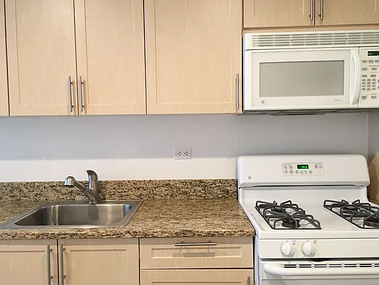 Rented by UDR | media 23