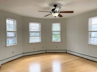 47 Vinton St #3, Providence, RI 02909