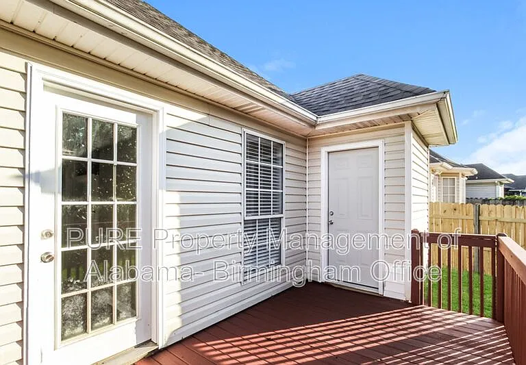 108 Flagstone Ln — Photo 18