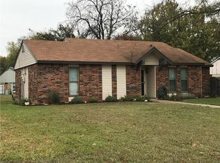 2118 Pueblo Dr, Garland, TX 75040