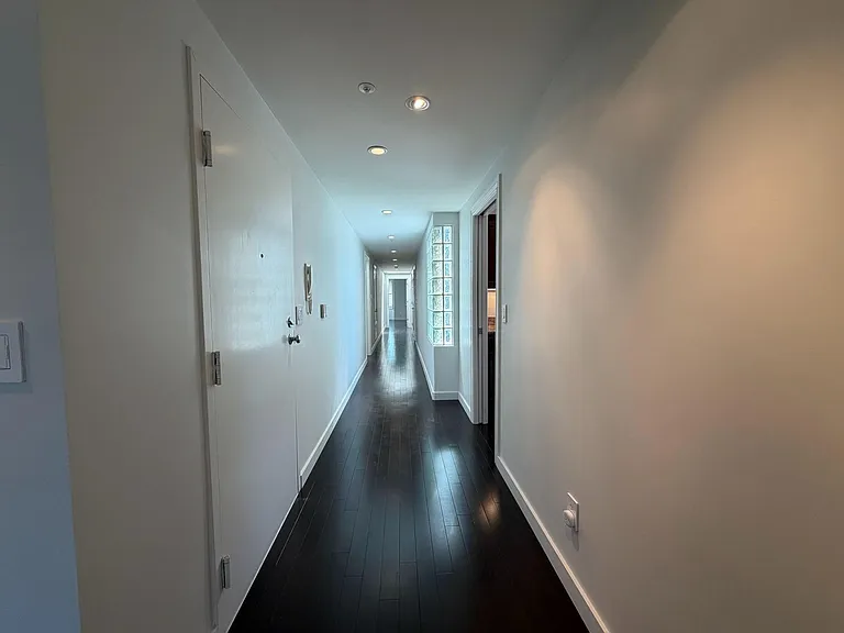 2050 Divisadero St #3 — Photo 21