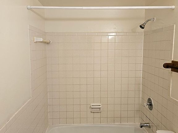 5th image of 9430 W Fond Du Lac Ave #8