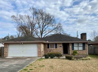 3407 Memphis Ave, Nederland, TX 77627