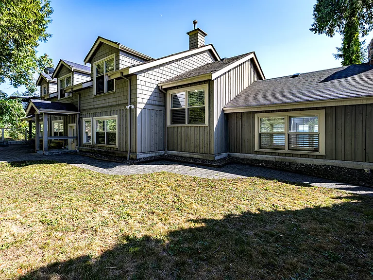 3175 Mathers Ave — Photo 37