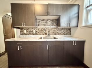 747 Williamson Street - BW, Madison, WI 53703
