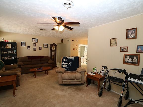 2nd image of 1606 Aldrich St NE