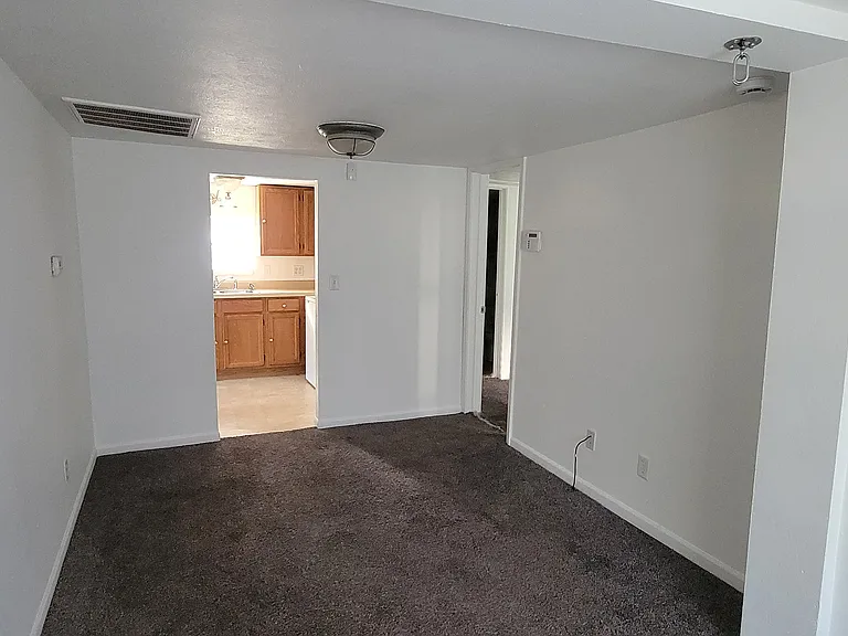 917 Ohio Ave — Photo 4