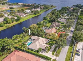 3700 Embassy Dr, West Palm Beach, FL 33401