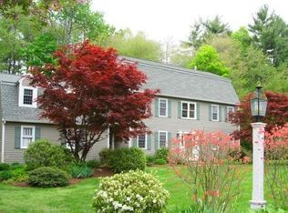 13 Dicarlo Rd, Hopkinton, MA 01748