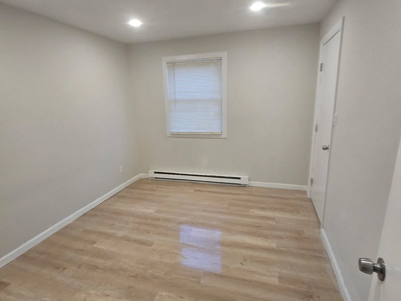 25 Pierpont Ave — Photo 4