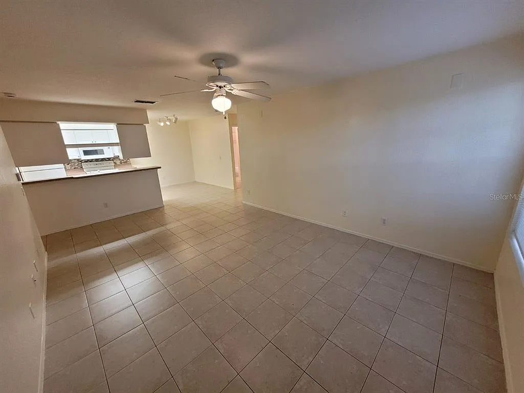 2 bed, 2.0 bath, 1029 sqft, $1,450 — Photo 3