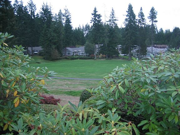 5th image of 6289 Gleneagle Ave SW