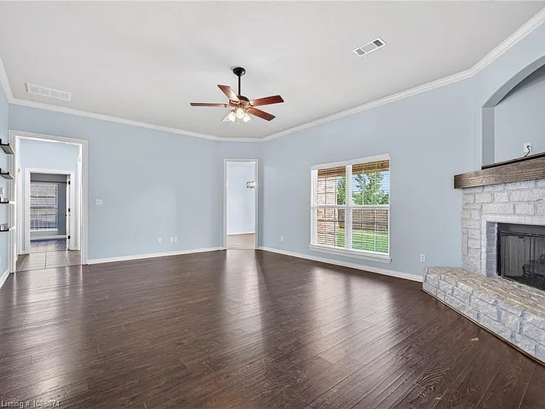 3725 Colfax Way — Photo 14
