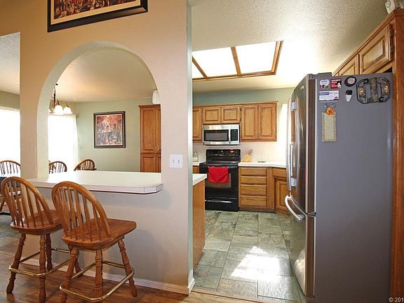 3rd image of 7711 N 131st Ct E
