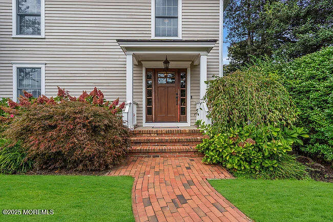 4 bed, 3.5 bath, $10,000 — Photo 3