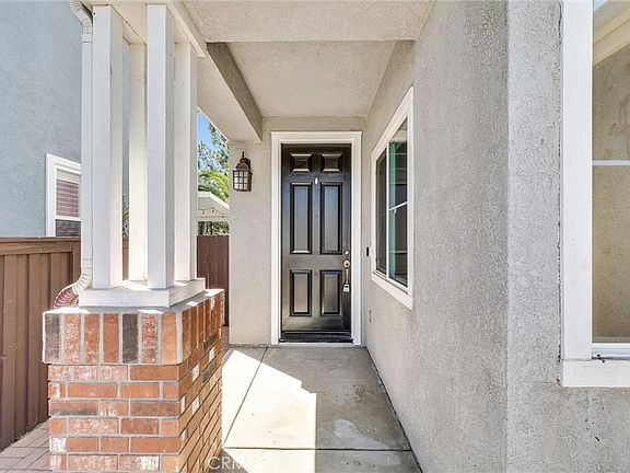 4th image of 33123 Yucca St