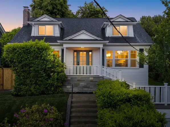 3111 Broadway E, Seattle, WA 98102