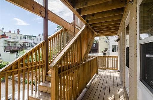 4th image of 215 Saratoga St #2
