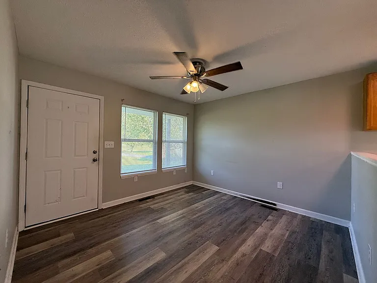 5525 Jones Bridge Rd — Photo 5