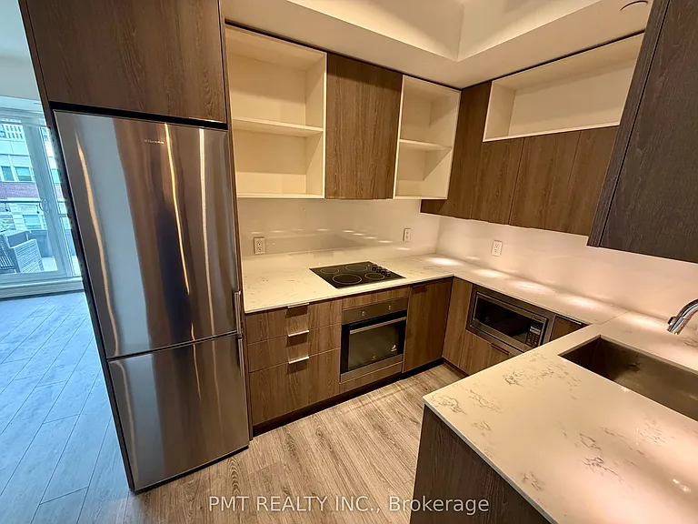200 Sackville St #314 — Photo 10
