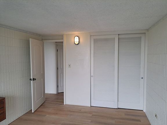5th image of 85-003 Pokai Bay St APT 402