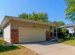 1801 Old Glory Rd, Lincoln, NE 68521