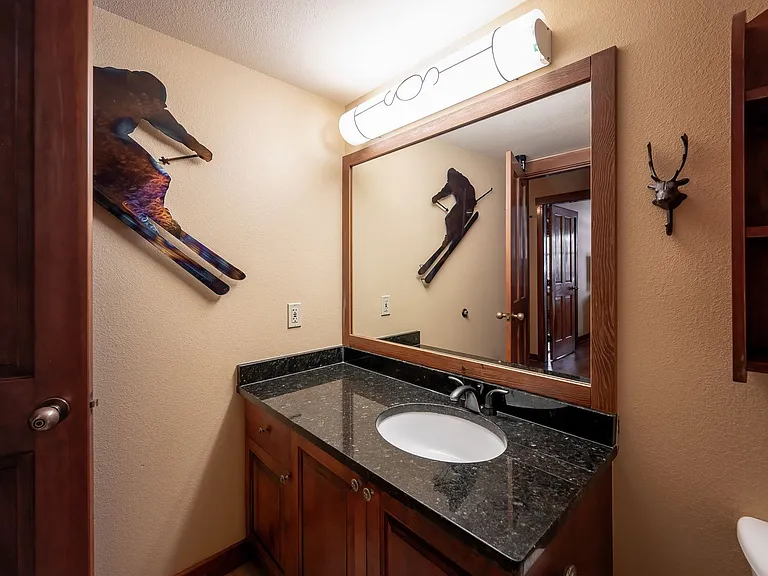12090 E Big Cottonwood Canyon Rd #203 — Photo 13