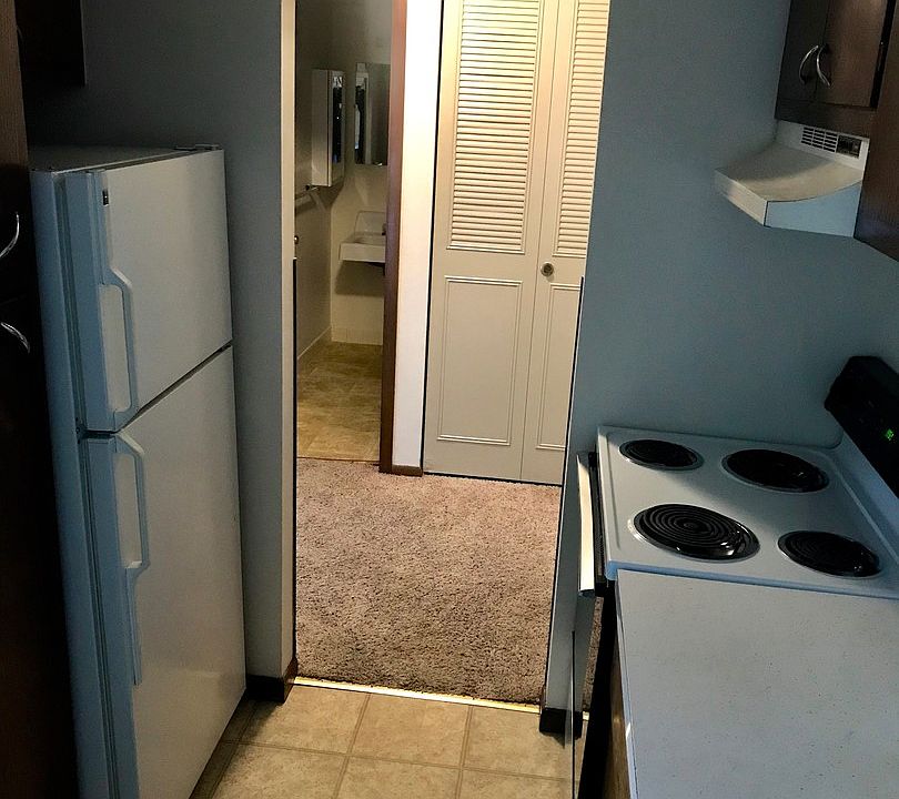 523pine 523 Pine St Sheboygan Falls, WI Zillow Apartments for