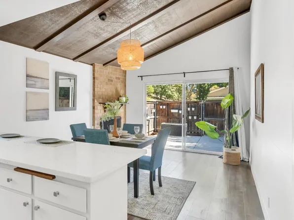 8151 La Riviera Dr, Sacramento, CA 95826