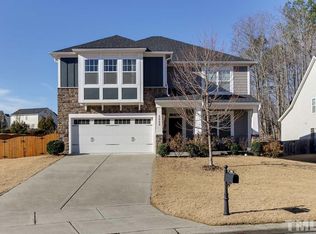 3062 Hyco Lake Ct, Fuquay Varina, NC 27526