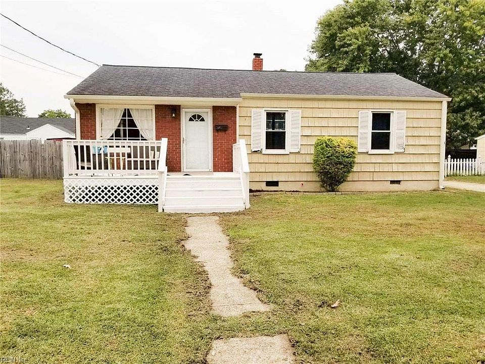 1st image of 703 McLawhorne Dr