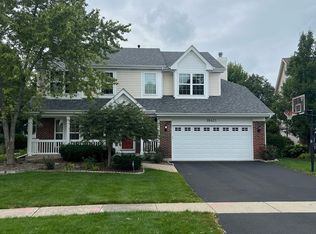 18421 W Springwood Dr, Grayslake, IL 60030