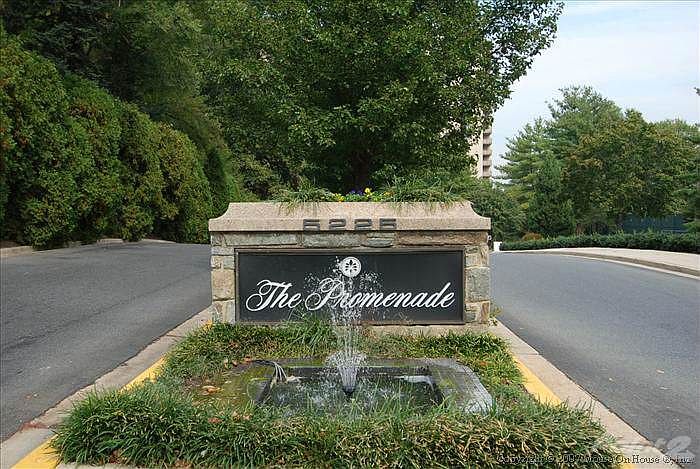 Promenade Entrance