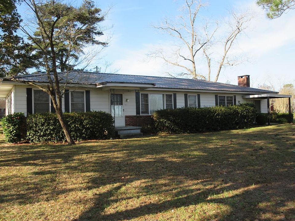 1st image of 102 Veterans Dr