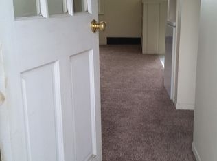 42 Warr Ave, Wareham, MA 02571