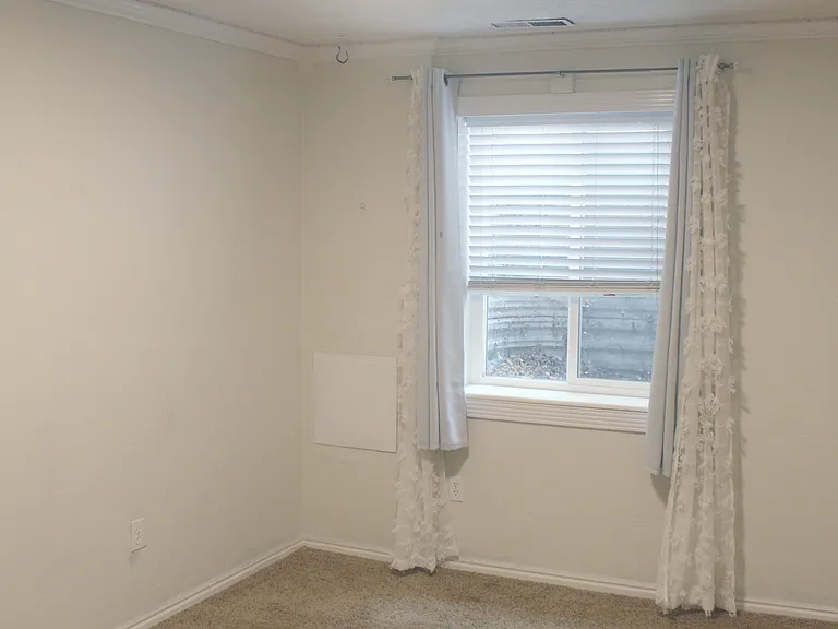 12900 S 2200 W #B — Photo 13