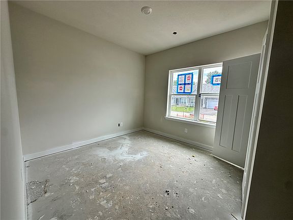5th image of 3045 Audrey Dr