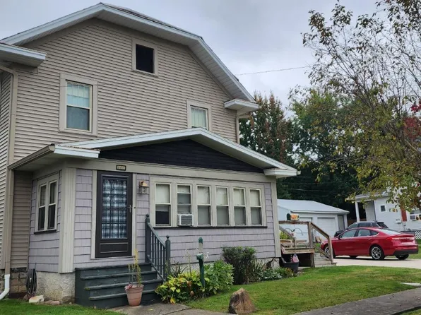 906 Prospect St, Bucyrus, OH 44820