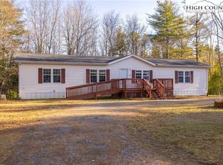 114 Royal Acres Ln, Glade Valley, NC 28627
